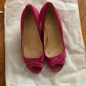 Christian Louboutin Fuschia Wedge Peeptoe, size 35.5